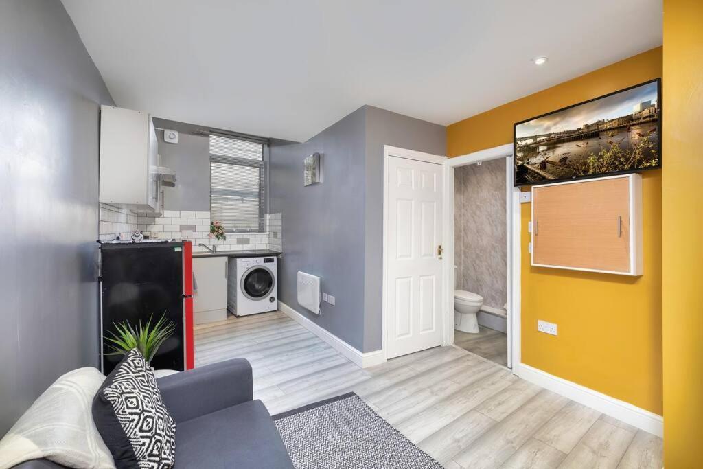 Luxury Living - Lovely 1 Bedroom Apartment Stockton-on-Tees Exterior photo